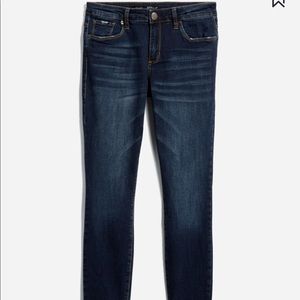 STS blue Emma crop jeans w scissor hem